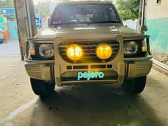 Mitsubishi Pajero 1993