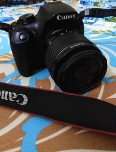 DSLR CANON 1200D