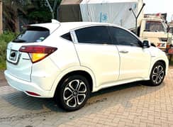 Honda Vezel Z package Total Genuine