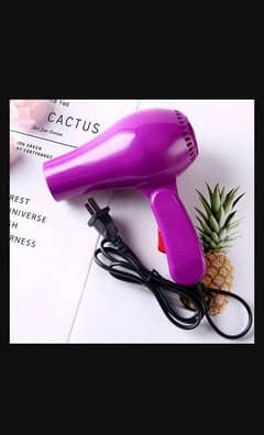 Folding hair drying tool