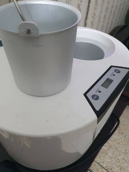 Ice cream maker with built-in compressor 6