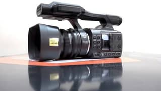 HD Camcorder HC-PV100