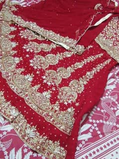 weeding dress (Barat lehnga) for sale only 3/4 hours used