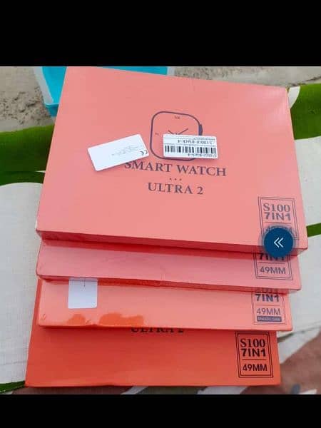 S100 Smart watch Ultra 7 In 1 Smart Watch 2