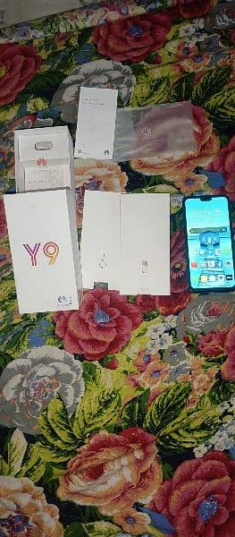 huawei y9 2019 4/64 lush condition h zubardust chal raha h 1