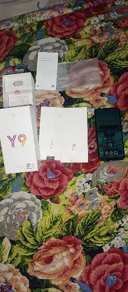 huawei y9 2019 4/64 lush condition h zubardust chal raha h 2