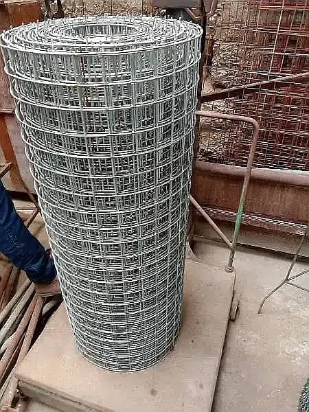 Chainlink Small Heavy Gauge Mesh/ hotdipped Galvanized Chainlink Fenc 2