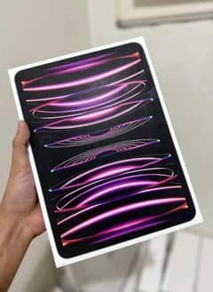 iPad pro m2 chip 2023 6th 256gb 12.9 inches urgent sale me no repair