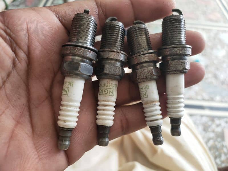 leaser Spark plug 2