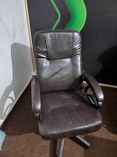 Beautifull Office Chair In Good Condition