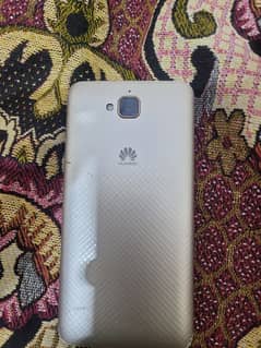 Huawei y6