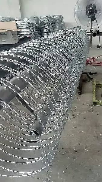 Pvc coated Chainlink & Spotwelded Mesh /spot welded mesh/ 0300-702803 6