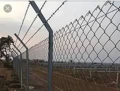 Pvc coated Chainlink & Spotwelded Mesh / Galvanized Razor wire