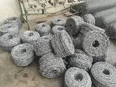 Pvc coated Chainlink & Spotwelded Mesh / Galvanized Razor wire 10