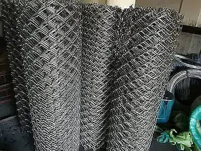 Pvc coated Chainlink & Spotwelded Mesh / Galvanized Razor wire 11