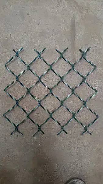 Pvc coated Chainlink & Spotwelded Mesh / Galvanized Razor wire 8