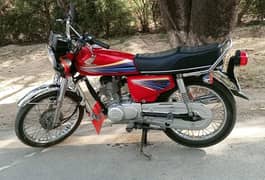 Honda CG 125cc model 2010 urgent sale my WhatsApp 03019233146