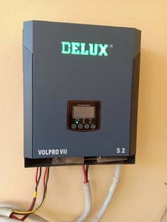 5.2 DELUXE Solar Inverter 7 month used