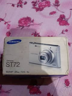 Samsung ST72 Camera