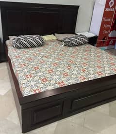 New Double bed with 2 side racks for sale