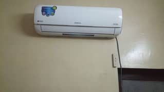 AC DC inverter Kenwood 1.5 one season used Urgent sale 03497520844