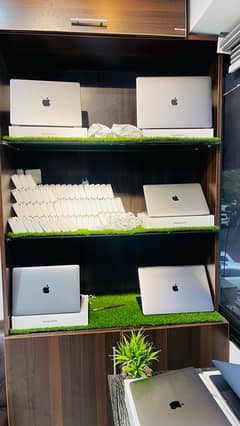 Macbook Pro 2020 M1 Chip 13inch 16/1Tb Quantity  Available