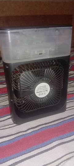 Mist cooling fan