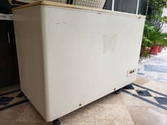 dawlance deep freezer