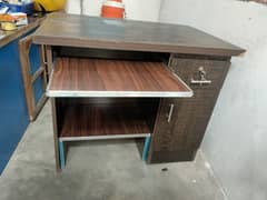 Table for office used brand new with two drawers very good price gift