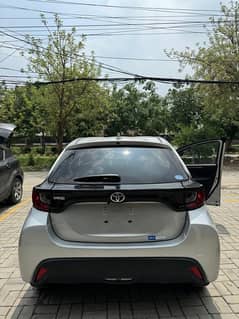Toyota Yaris hatchback 1.0 X varient 2024