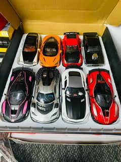 Diecast Models Landcruiser V8,Siber truck,Lexus570. Lamborghini,Ferrai