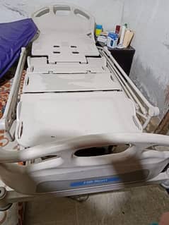 electric bed for patient with brand new air metress