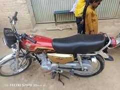 Honda 125 gold Se for sale Demand 285000