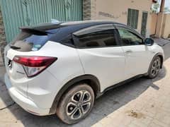 Honda Vezel 2015