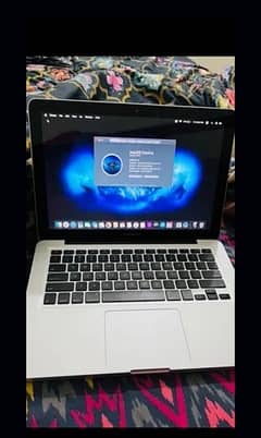 Macbook Pro i5 (13 inches mid 2012 )