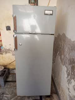 kalvinator fridge with new compresser