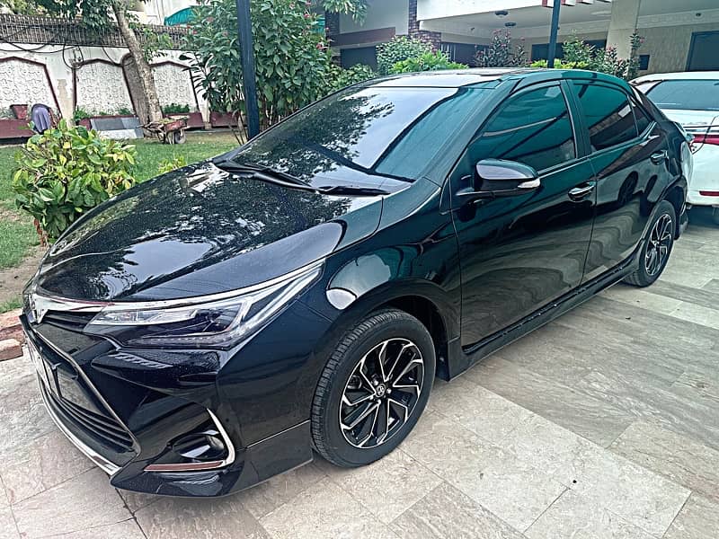 Toyota Corolla Altis 1.6 CVT Special Edition 2023 1