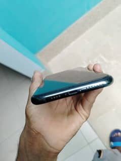 iPhone 11 pro max non pta  fanty unlock mobile 10 by 10 Hai