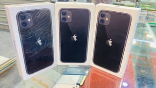 iPhone 11 64 GB Non PTA Box Packed