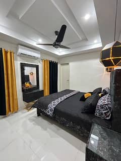 1 Bedroom VIP Full furnish flat per day available in Bahria town Lahore