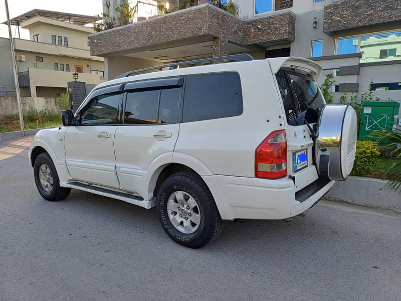 Mitsubishi Pajero 2.8 2003 2