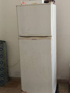 Dawlance fridge 2door working condition 0