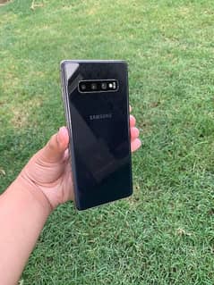 Samasung galaxy s10 plus