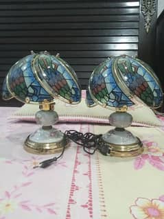 Table lamp:phn no 03078701355