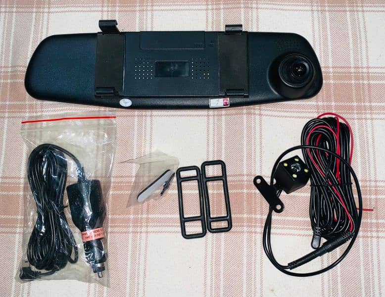 QCY A70 Car Dash Cam 1