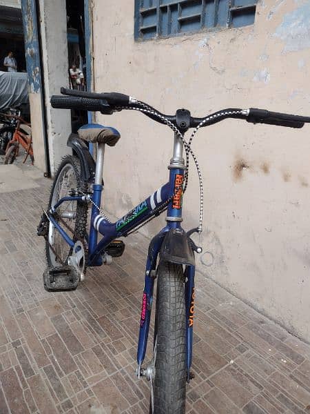 shamano bicycle All okay condition 10 by 10 contact me 03103486767 1