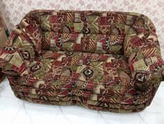 sofa argnt sale good condition