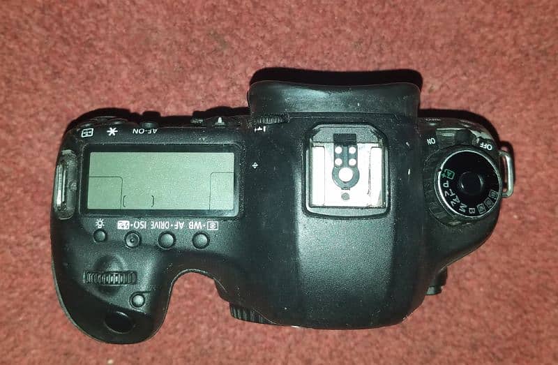 DSLR URGENT SELL 1