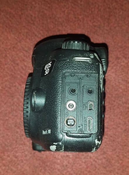 DSLR URGENT SELL 2