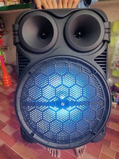 KBroad KTS 1201S Speakers